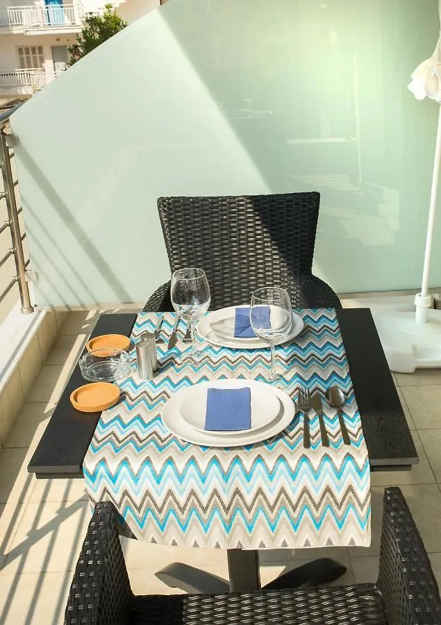 Hotel de apartamente Lux Vip Apartments Peraía Grecia